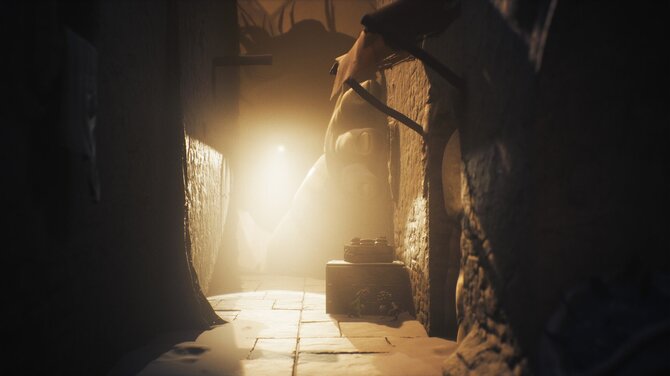 Little Nightmares III Deluxe Edition 